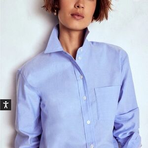 Boden Women's Light Blue Button Down Shirt